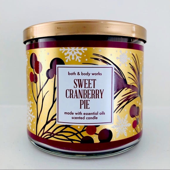 Bath and Body Works Sweet Cranberry Pie Candle